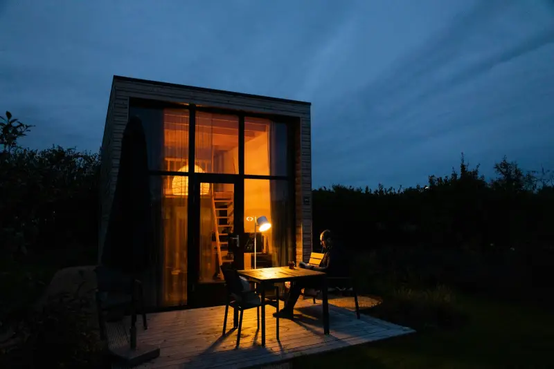Noodstroom tiny house Drenthe: welk systeem werkt